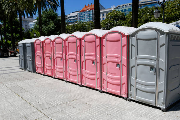 Best Restroom Trailer for Festivals  in Belterra, TX
