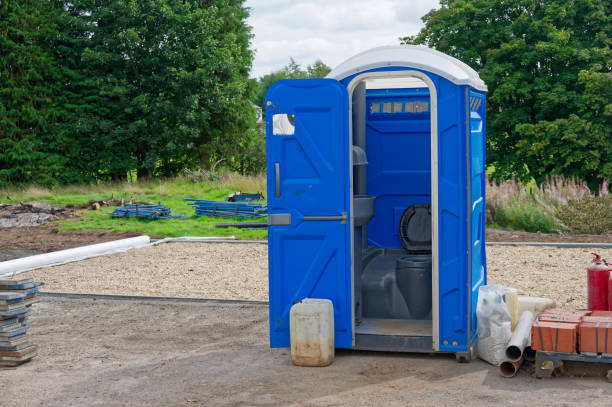 Types of Portable Toilets We Offer in Belterra, TX