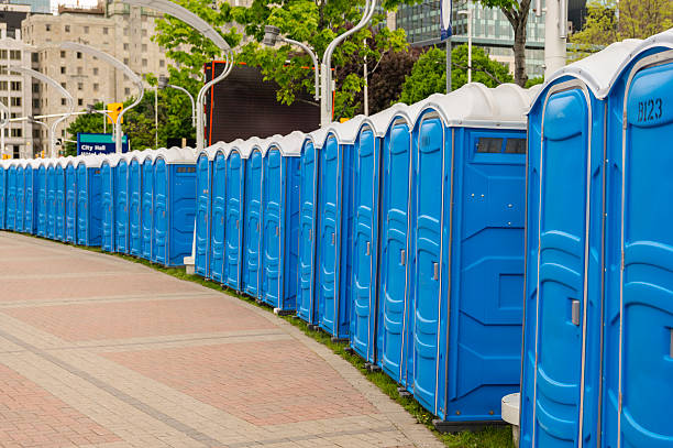 Best Portable Restroom Servicing (Cleaning and Restocking)  in Belterra, TX